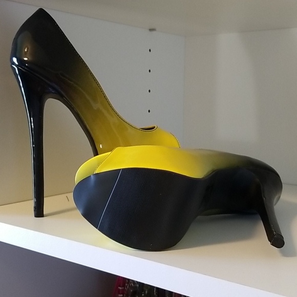 New platform pumps - Picture 2 of 3